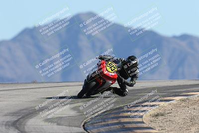 media/Dec-07-2025-CVMA (Sun) [[3e7d2de5dc]]/Race 5-Formula UL-CVMA Hooligans-American Thunder/